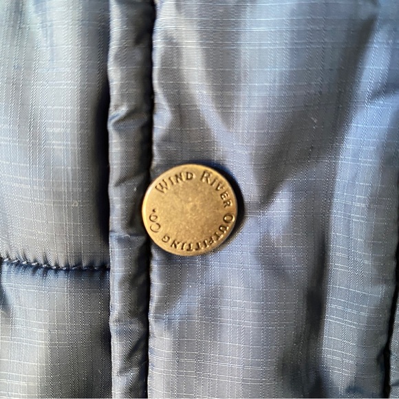 Wind River Puffer Vest - Picture 2 of 5